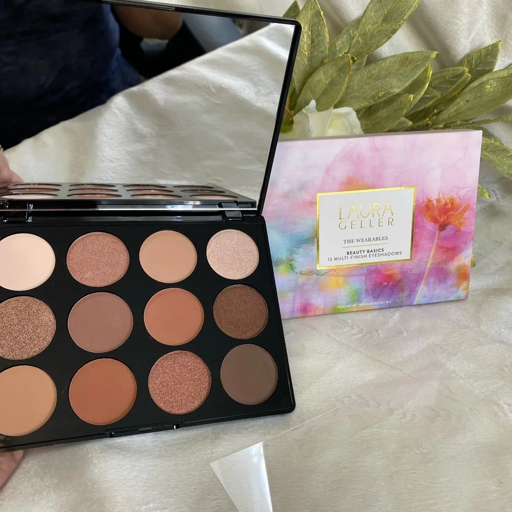 Laura Geller The Wearables Eyeshadow Palette - Neutral Shades